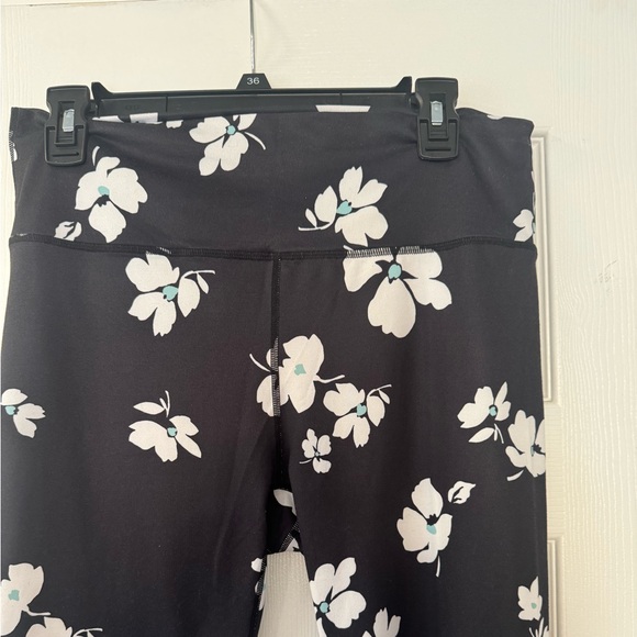 Guru Active Leggings - Picture 1 of 9